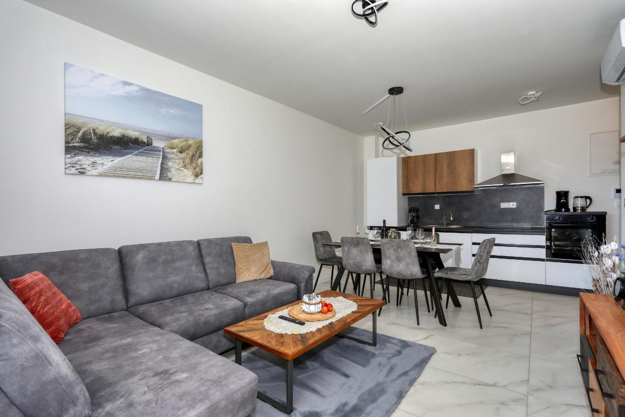 Apartment Relex With Pool & Jacuzzi Privlaka  Ngoại thất bức ảnh
