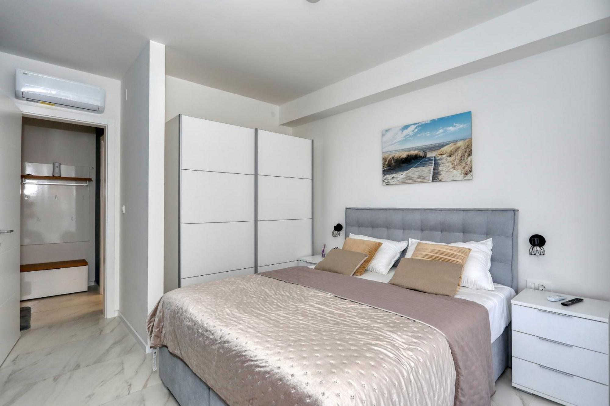 Apartment Relex With Pool & Jacuzzi Privlaka  Ngoại thất bức ảnh
